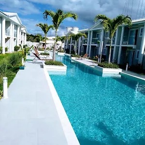 Casa Em Fechado-arraial D'ajuda-alto Da Pitinga Apartamento